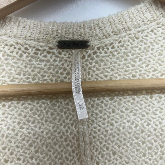 Free People Cream Neutral Oversized Asymmetrical Hem Knit Cardigan Sweater XS - Picture 5 of 7